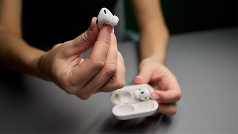 Smart Earphone